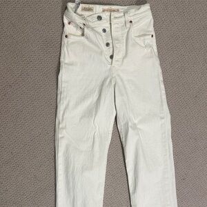 Levi's Women's High Rise Jeans - Cream